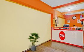 Hotel O J.D Palace